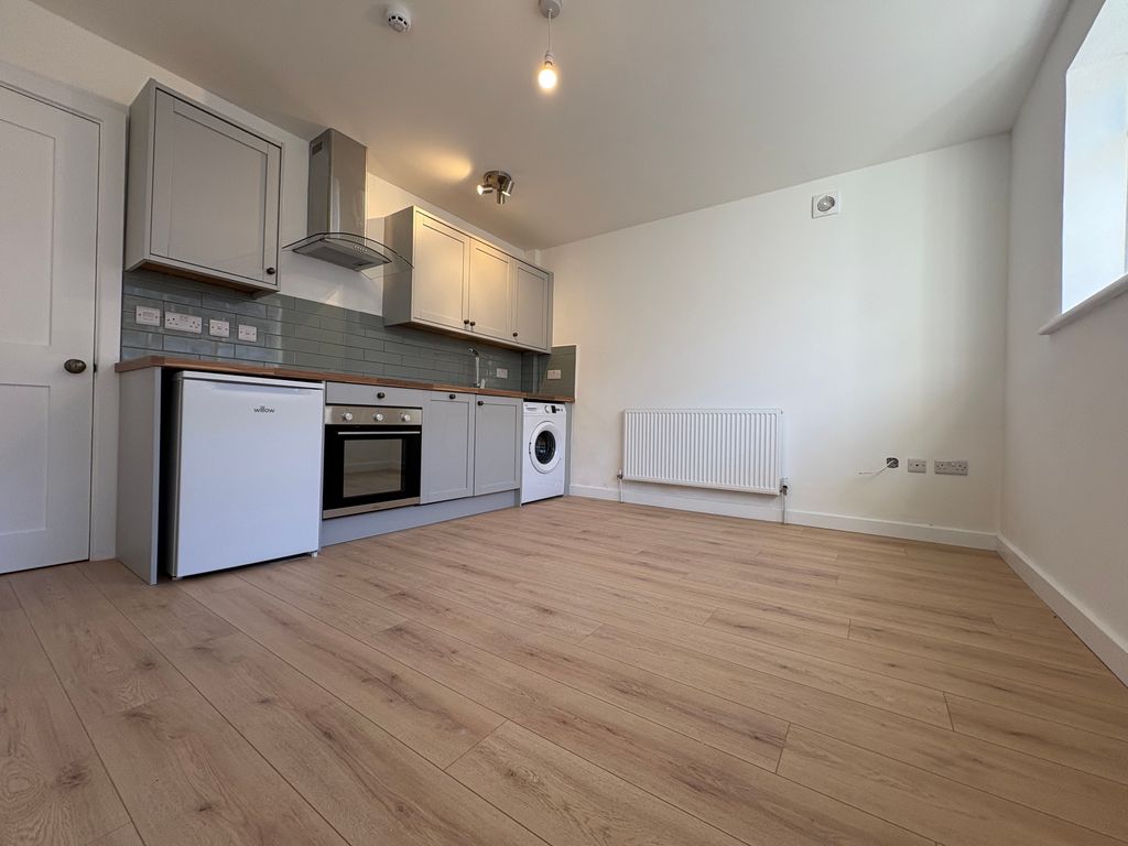 Property photo 1 of 5 Image