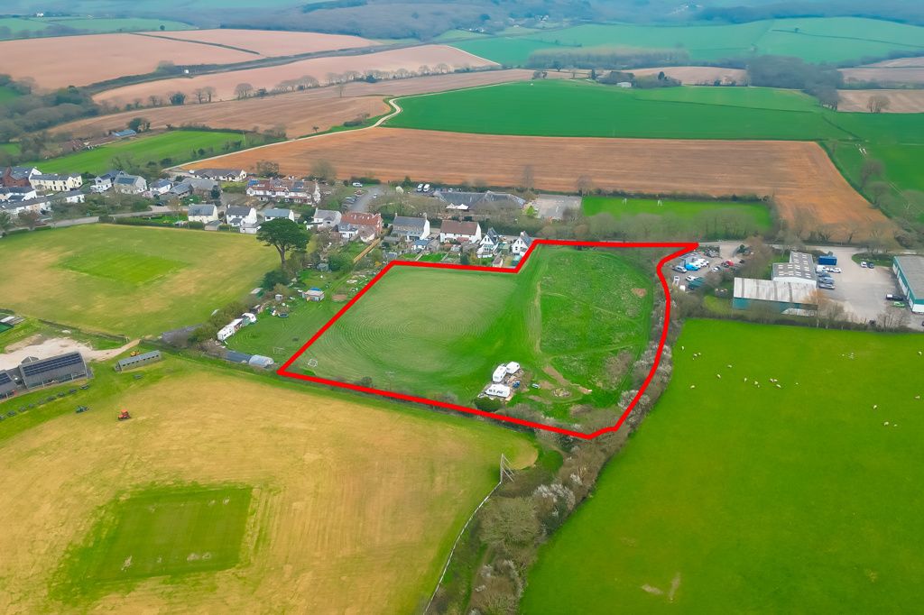 Property photo 1 of 5 Photo 6