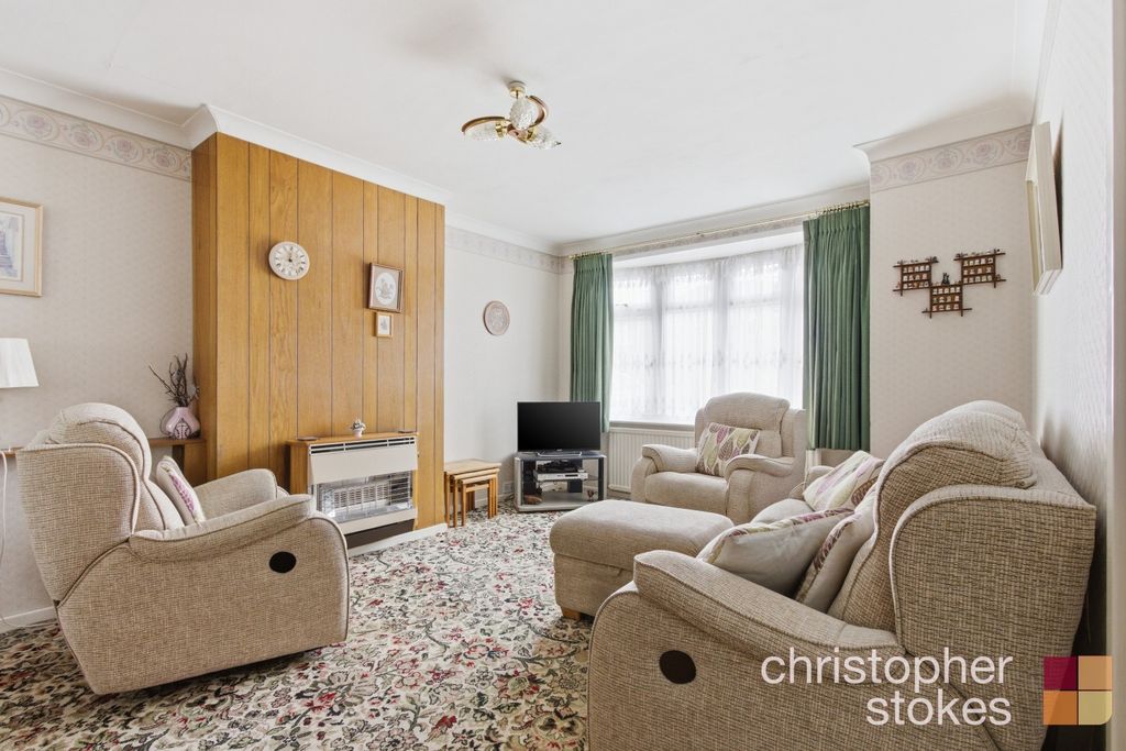 Property photo 3 of 21 4993586