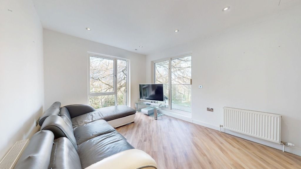 Property photo 2 of 19 Photo 2