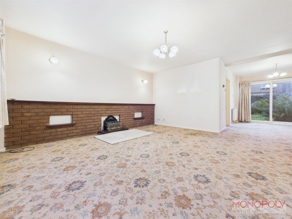 Property photo 3 of 27 Cam04439G0-Pr0178-Still013.Jpg