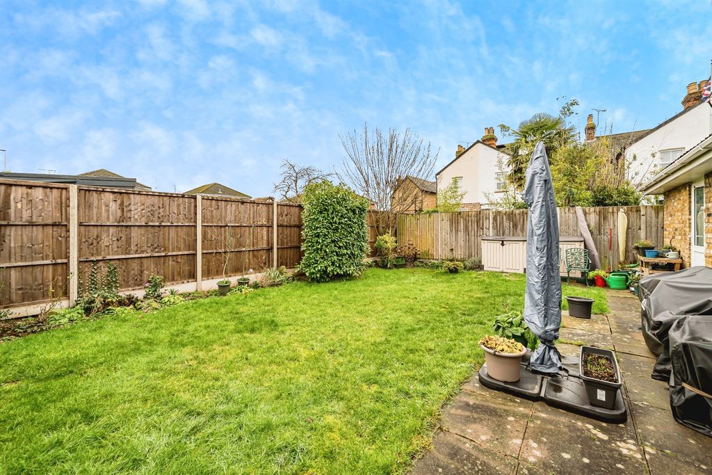 Property photo 3 of 20