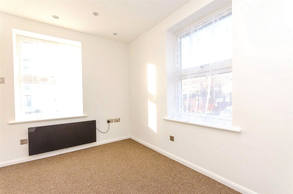 Property photo 3 of 6 Picture No. 03