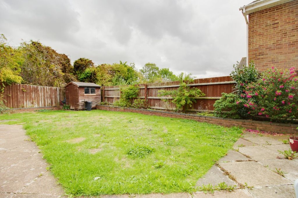 Property photo 2 of 16