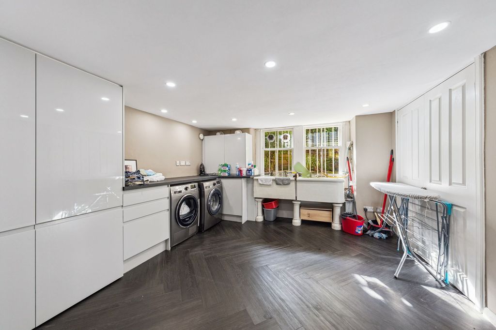 Additional image 31 of 5 bed town house for saleKings Gate, 33 Victoria Crescent Road, Dowanhill, Glasgow G12