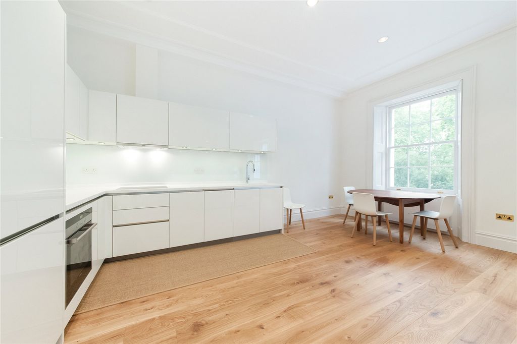 Property photo 2 of 9 Picture No. 19