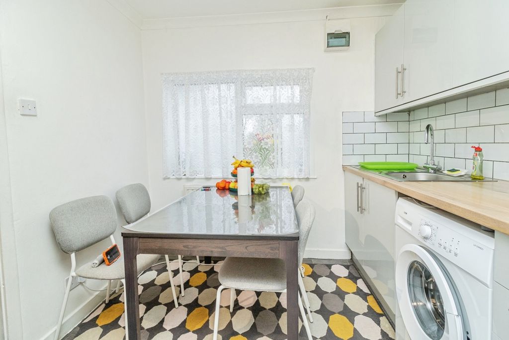 Property photo 1 of 20 Pbox-Img.Jpg