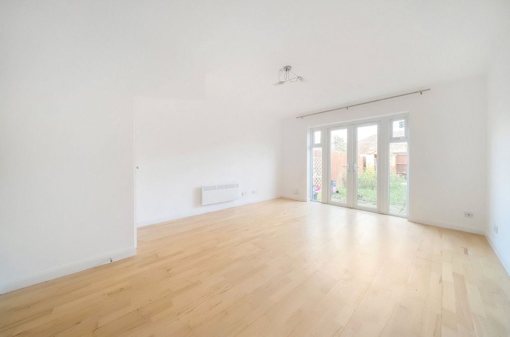 Property photo 3 of 18 Picture No. 18