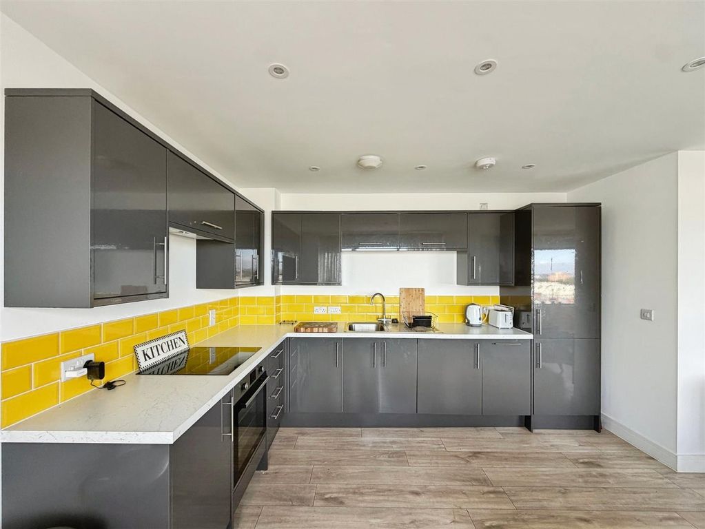 Property photo 2 of 14 E4c279c7-Kitchen.Jpeg