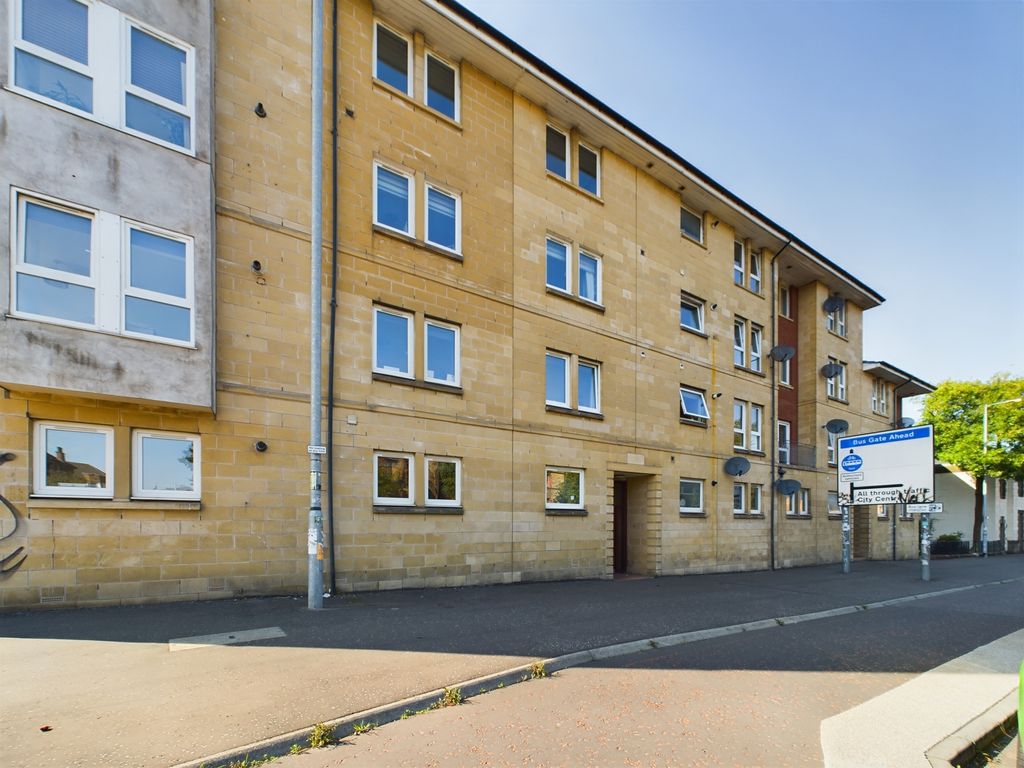 Property photo 1 of 11