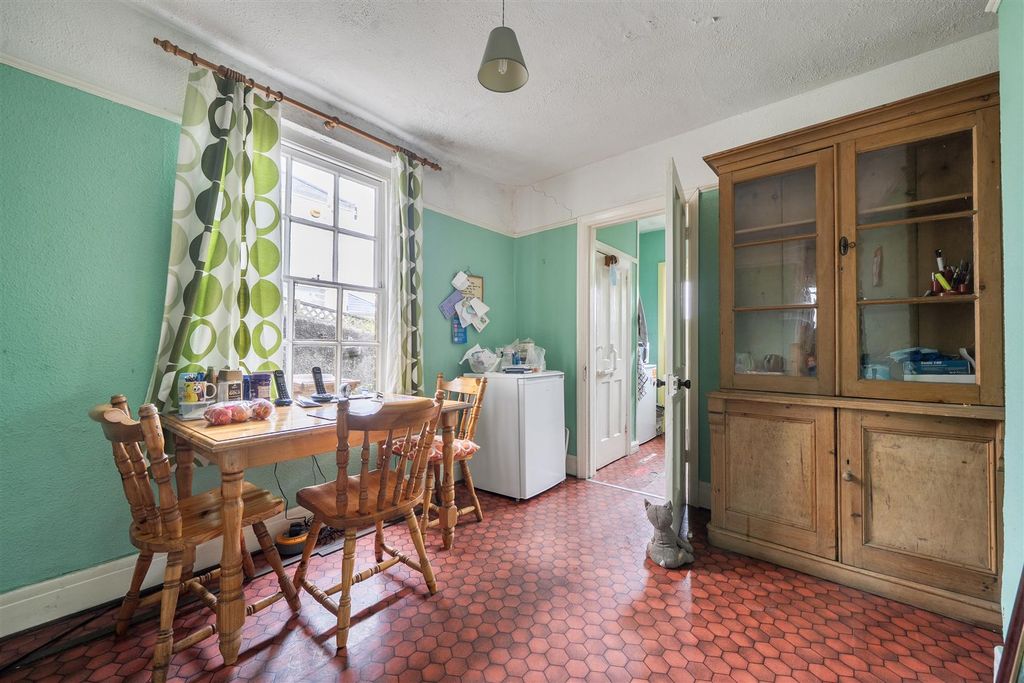 Property photo 3 of 23 1514108 (4).Jpg