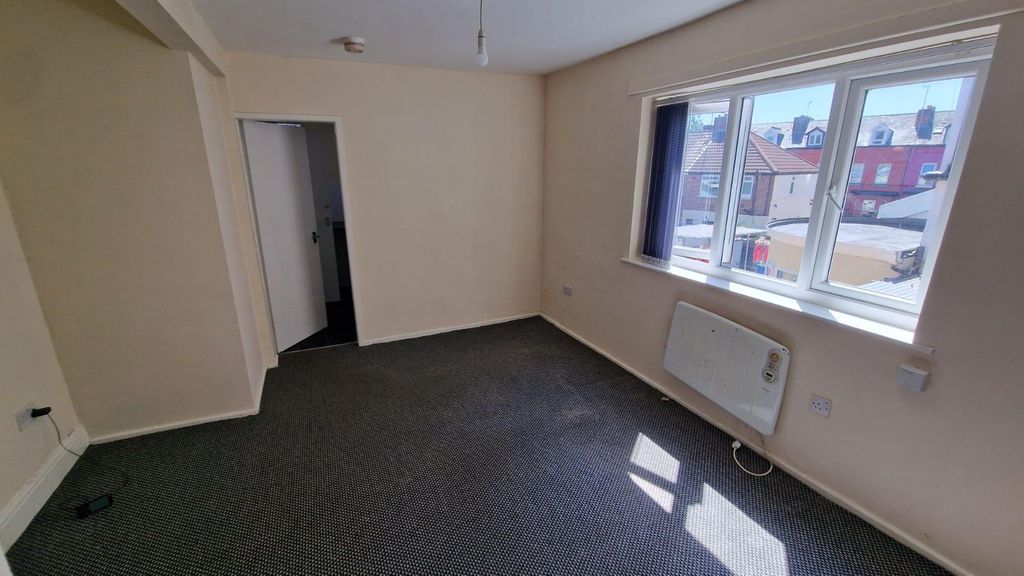 Property photo 3 of 6 F46E4397-d2Ab-4628-A20F-d38c0Caae92E.Jpeg