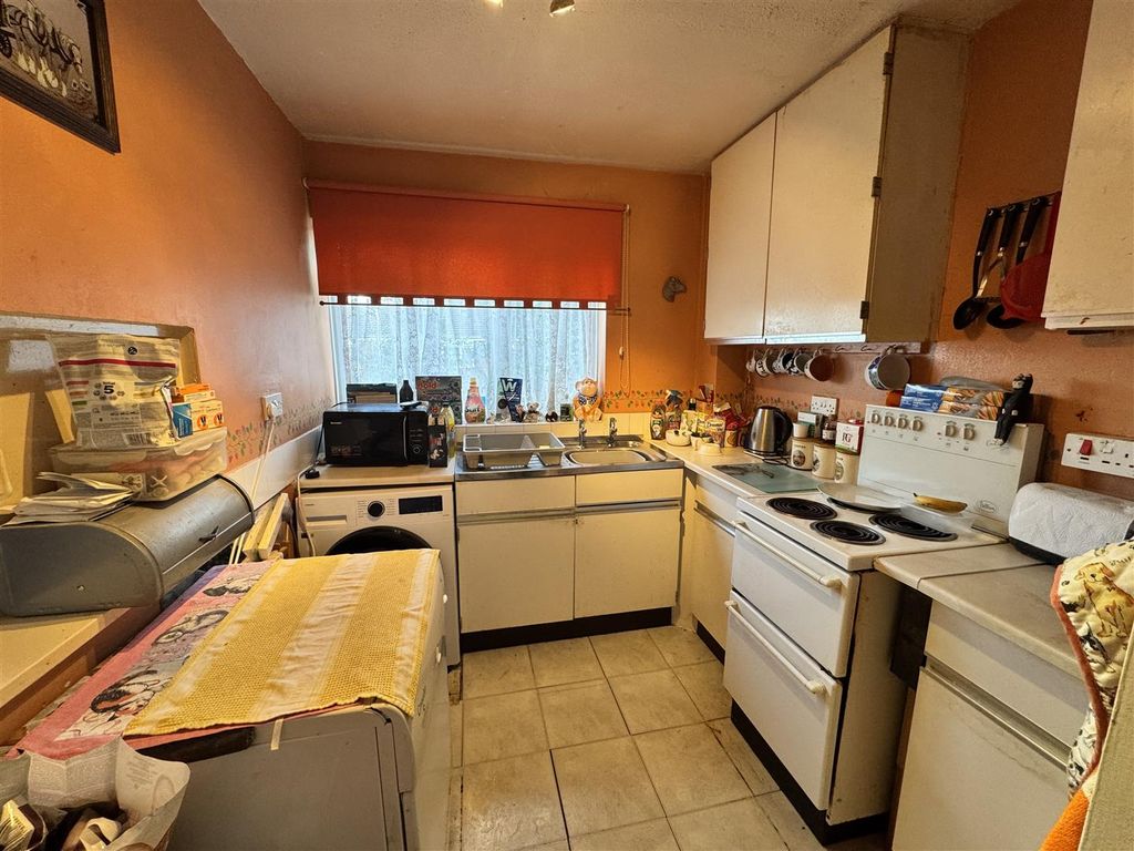Property photo 3 of 5 Img_0584.Jpg