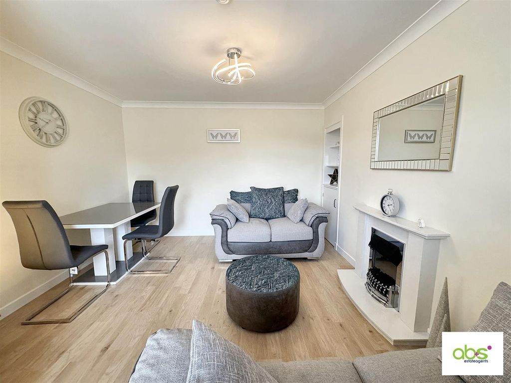 Property photo 3 of 20 Lounge 1.Jpg