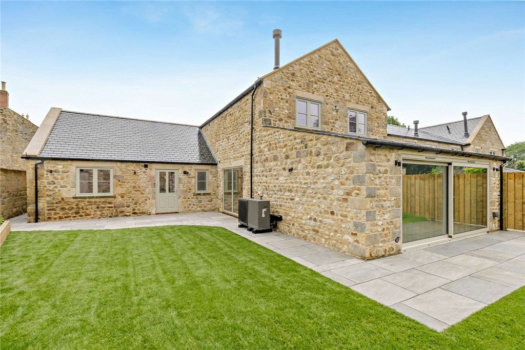 Property photo 3 of 15 Picture No. 14