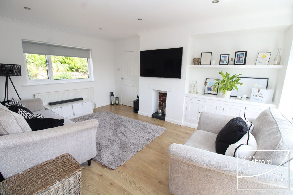 Property photo 2 of 30