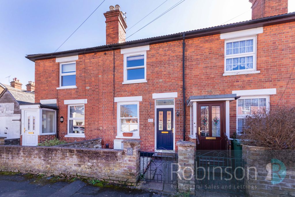 Property photo 1 of 19 65 Penyston Road-8