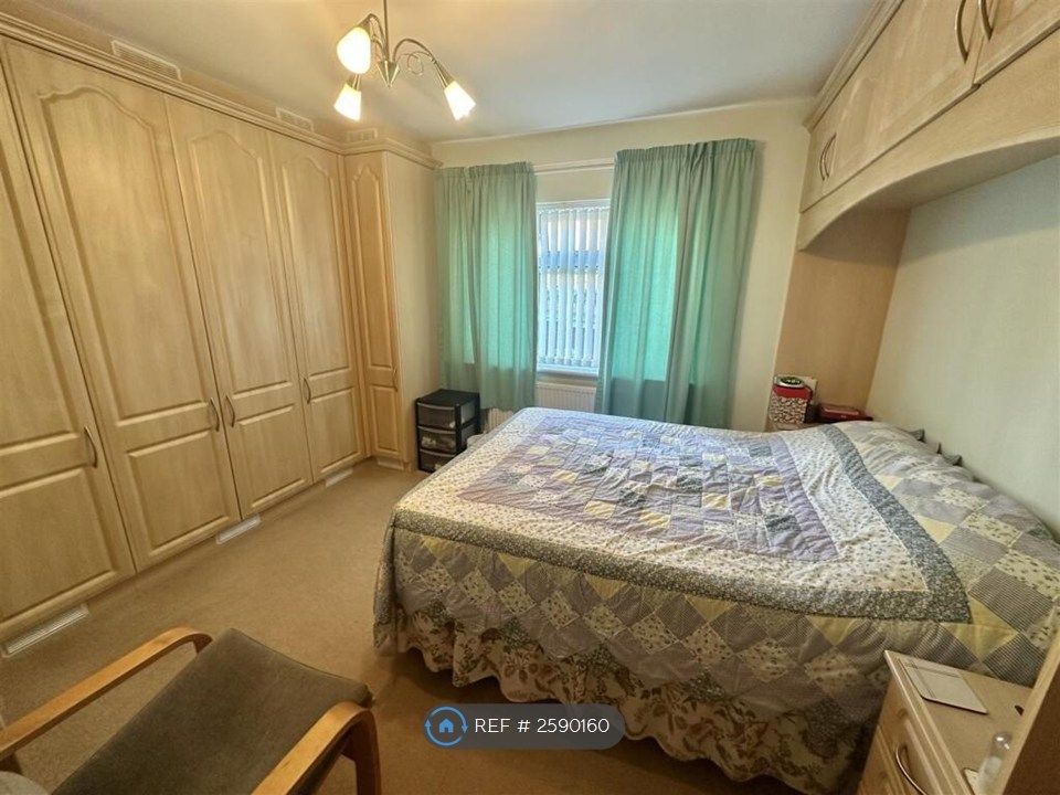 Property photo 3 of 3