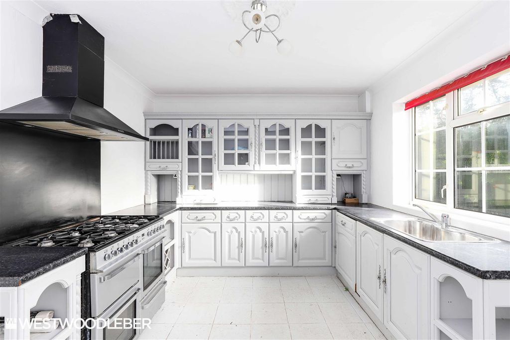Property photo 2 of 19 Internal_3.Jpg