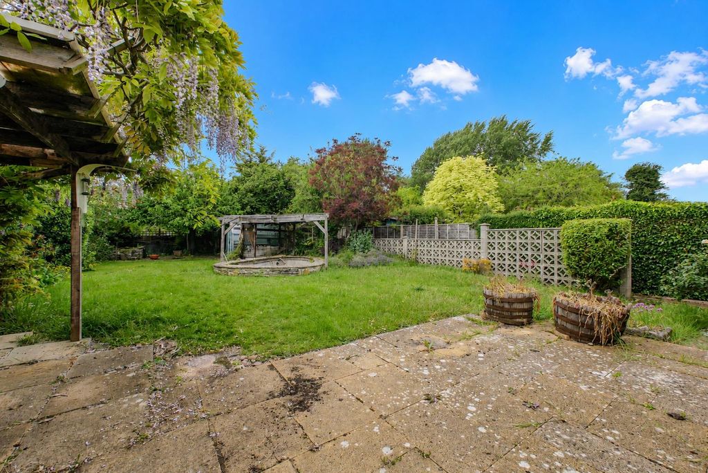 Property photo 2 of 14 Rear Garden