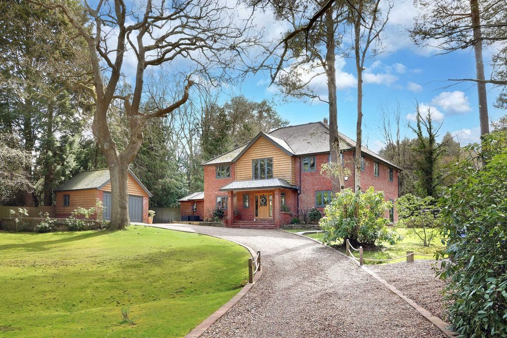 Property photo 2 of 30 Picture No. 89