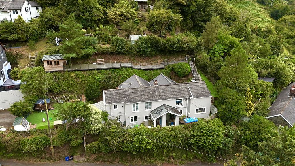 Property photo 1 of 24 Picture No. 29