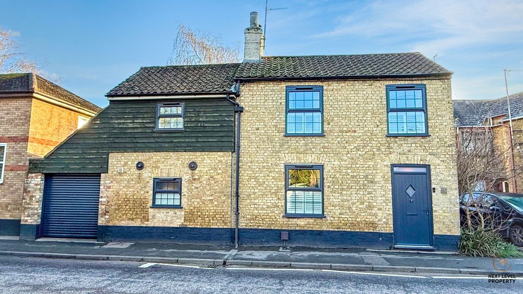 Property photo 1 of 16