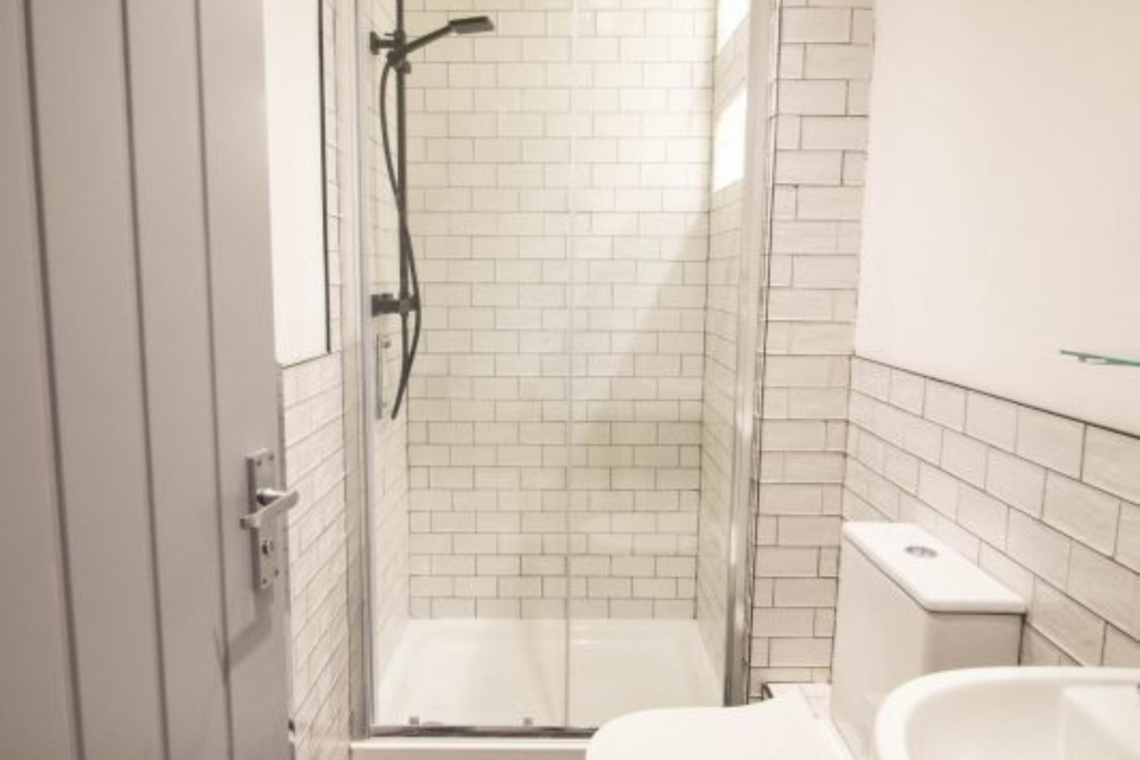 Property photo 3 of 8 Photo 2