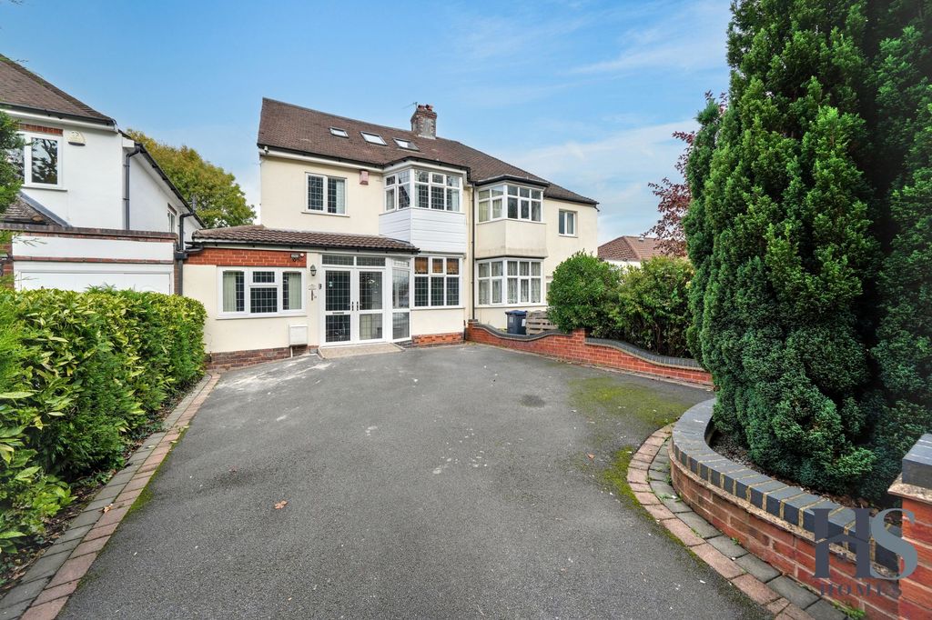 Property photo 1 of 29