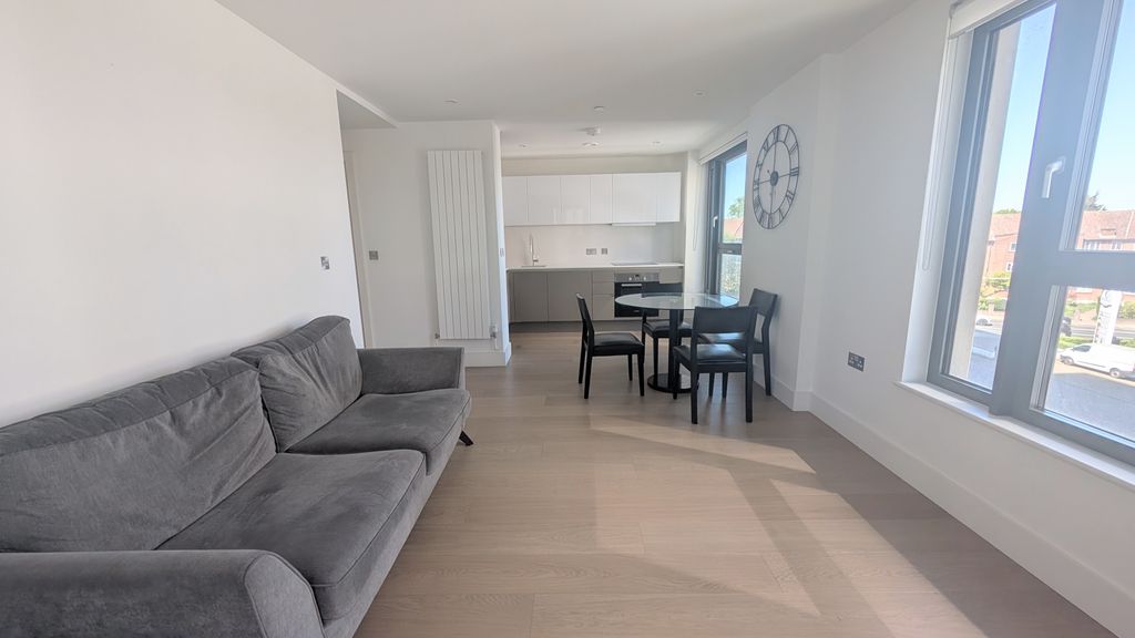 Property photo 2 of 12