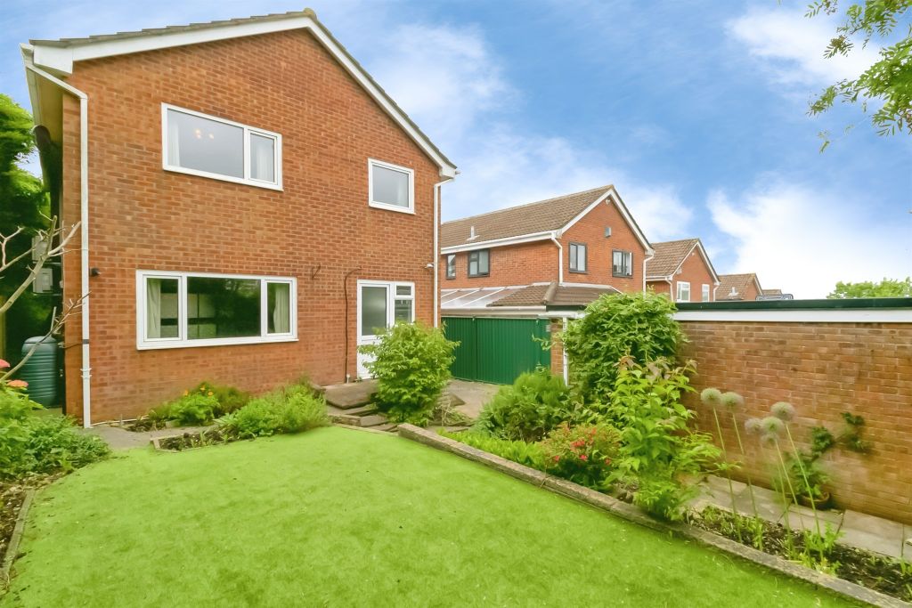 Property photo 2 of 15