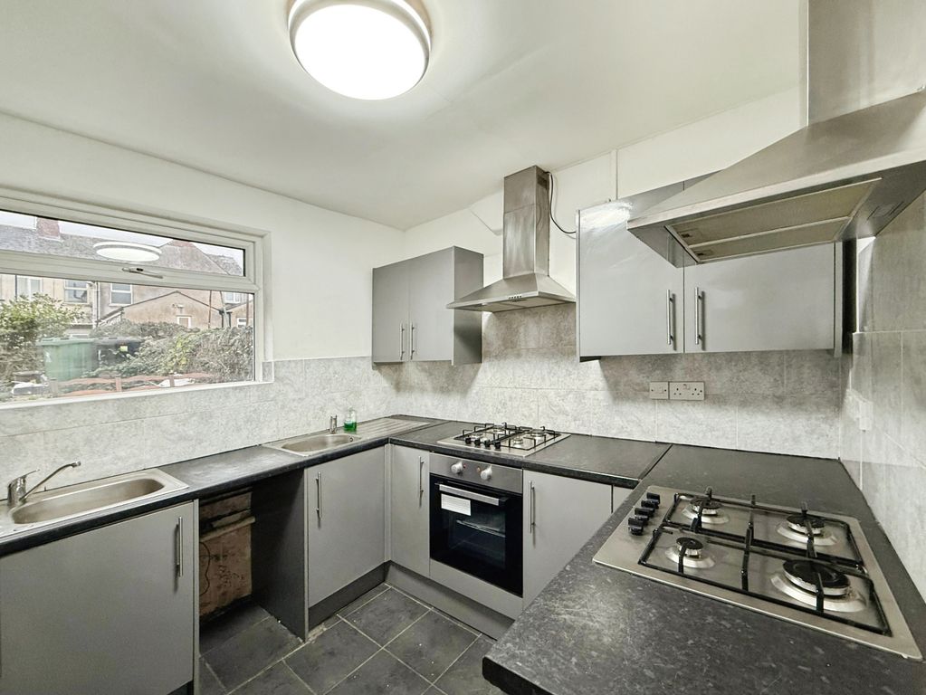 Property photo 1 of 14 Front