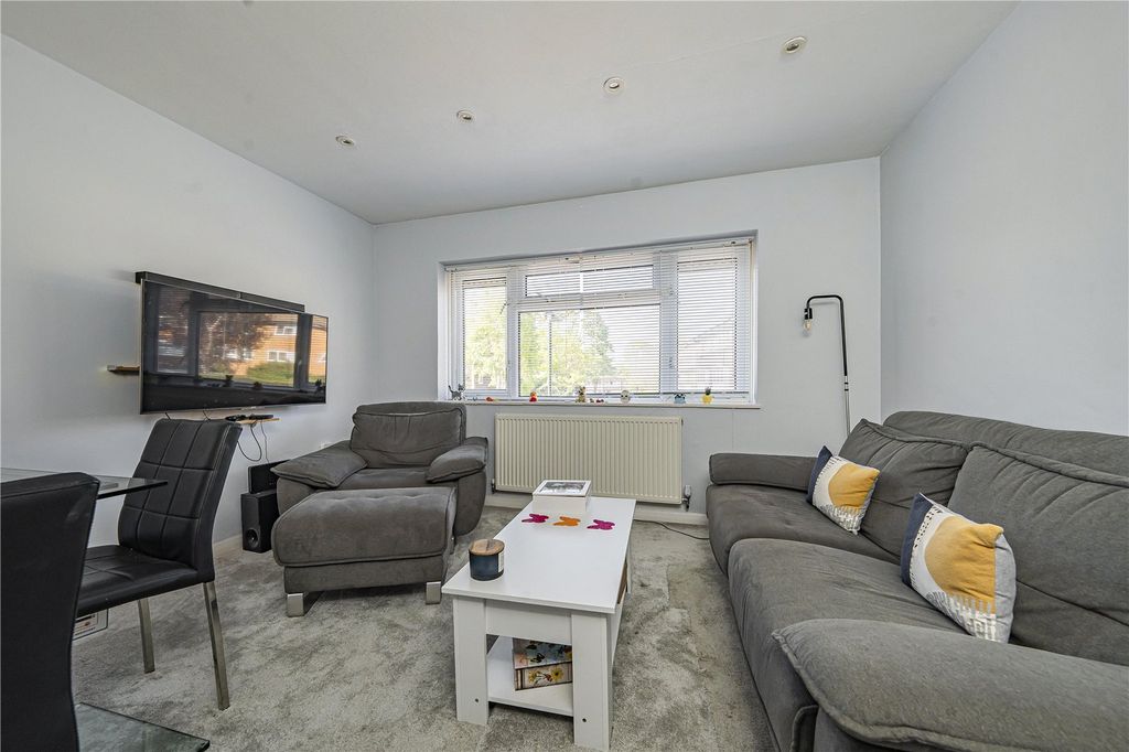 Property photo 2 of 8 Picture No. 04