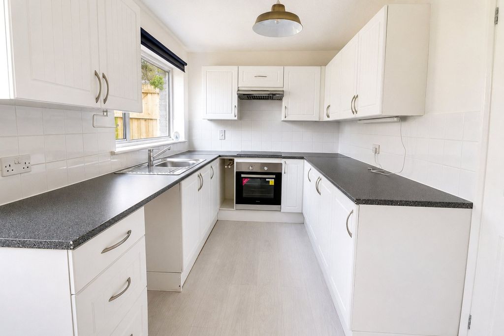 Property photo 2 of 13 2 - Picture No. 02