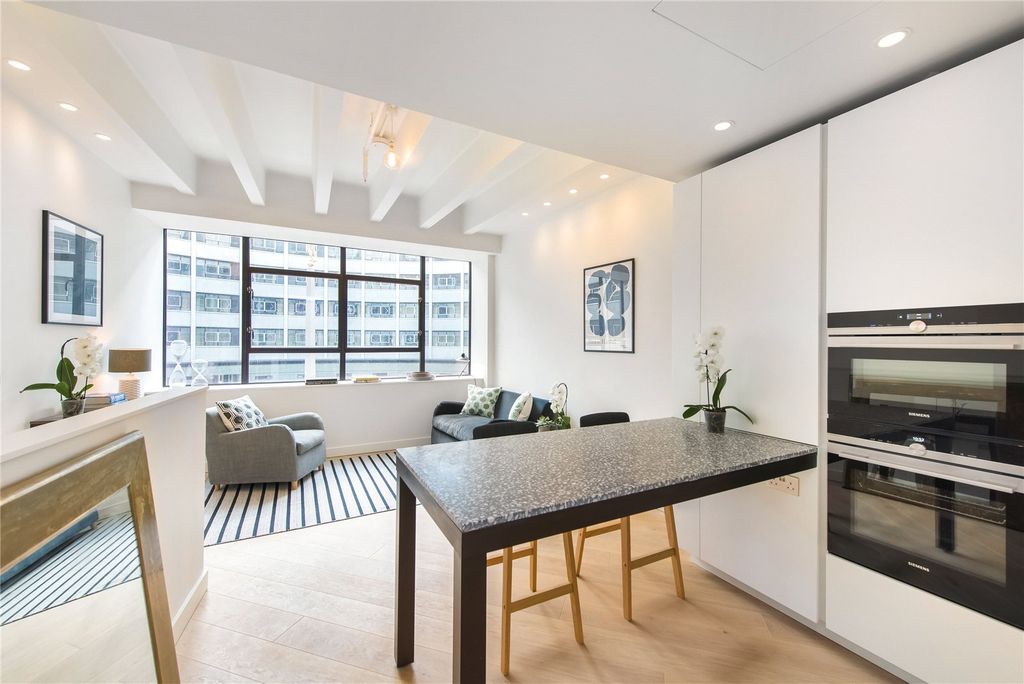 Property photo 2 of 11 Picture No. 06