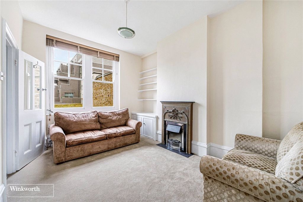Property photo 3 of 12 Picture No. 01