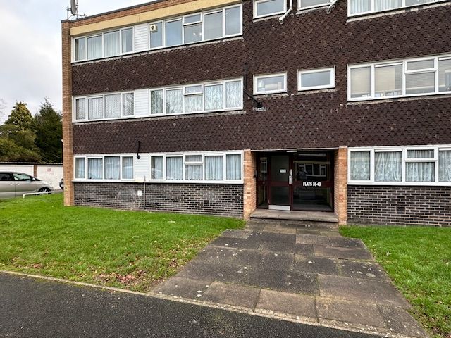 Property photo 1 of 8 Front