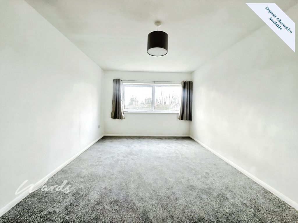 Property photo 2 of 10 Living/Dining Room