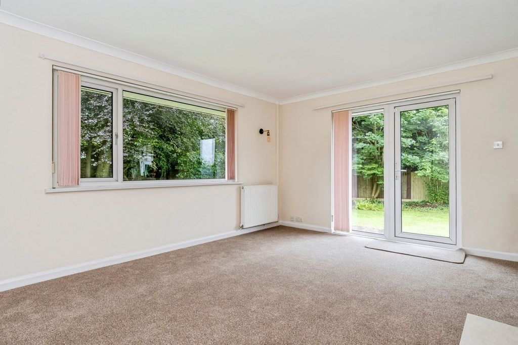 Property photo 3 of 20