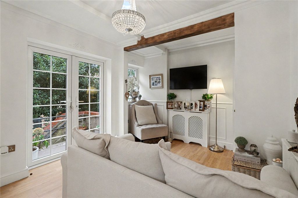 Property photo 2 of 10 Living Area