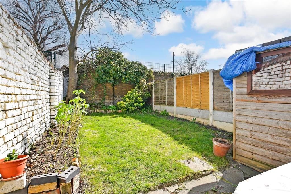 Property photo 1 of 10 Rear Garden