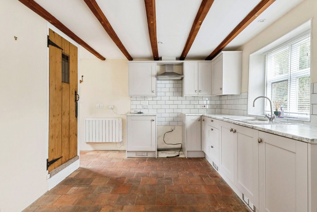 Property photo 2 of 22 Pbox-Img.Jpg