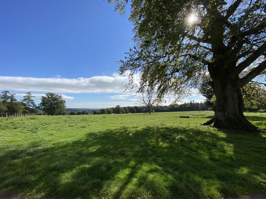Property photo 2 of 19 Entrance Grounds