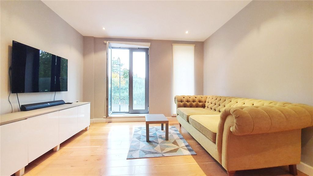 Property photo 2 of 13 Picture No. 07