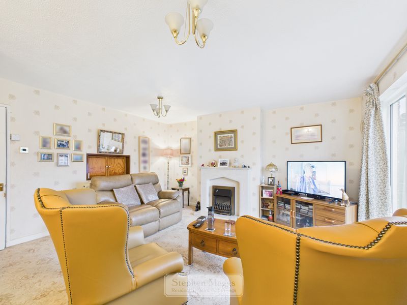 Property photo 3 of 11 Photo 8