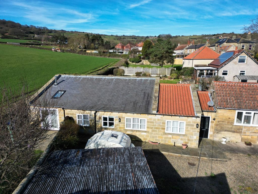 Property photo 3 of 24