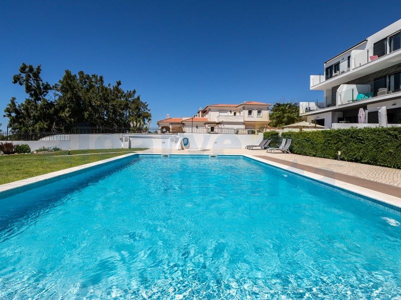 Property photo 2 of 47