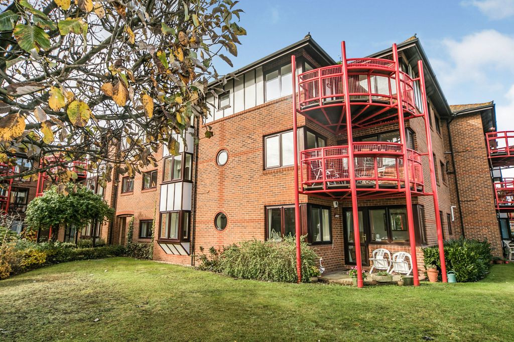 Property photo 1 of 7 0dc58368-ee6A-4ce5-B