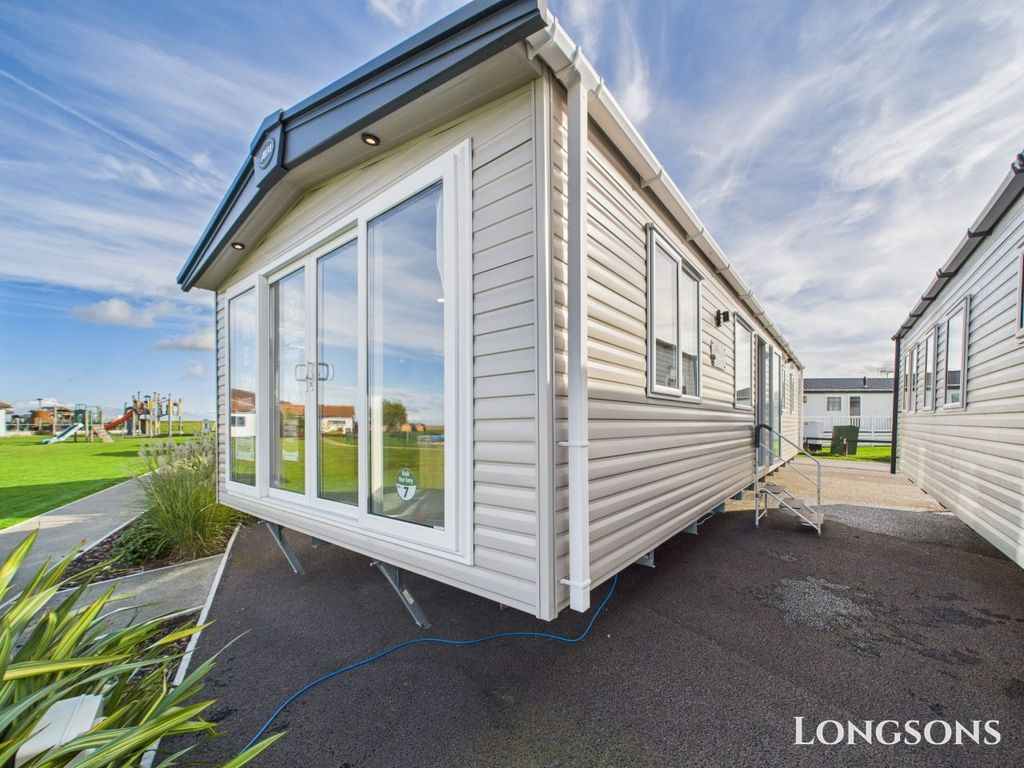 Property photo 1 of 23 Cam02173G0 Pr0275 Still028