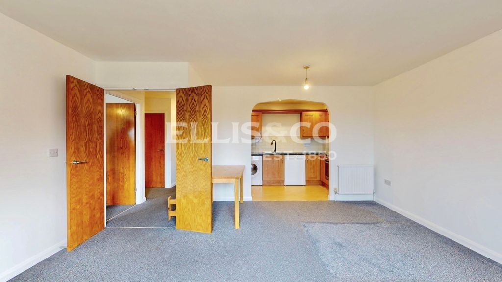 Property photo 1 of 21 Picture No. 45